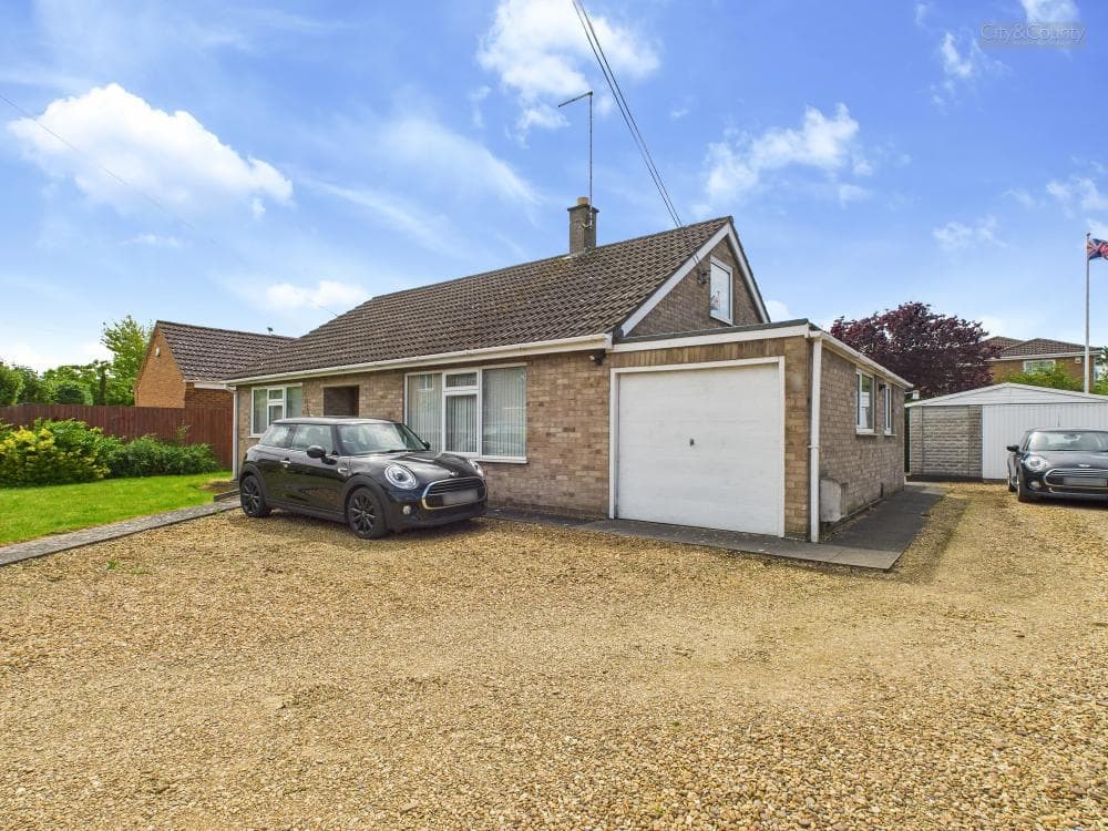Cluttons Close, Crowland, Peterborough, Lincolnshire, PE6 0HD