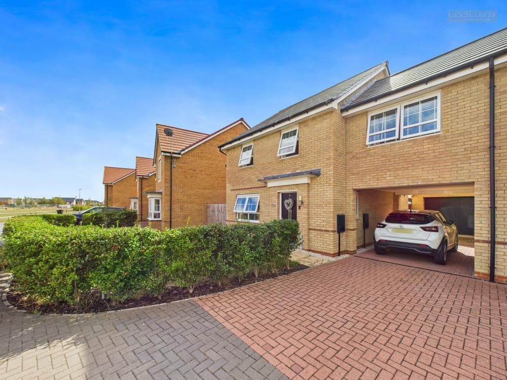 Broadstone Drive, Hampton Water, Peterborough, PE7 8QR