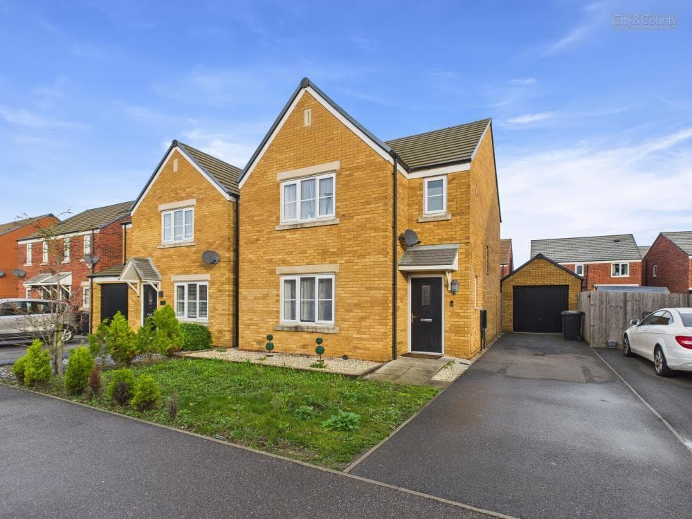 Drummond Close, Hampton Gardens, Peterborough, PE7 8PY