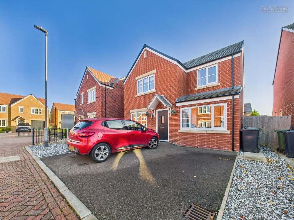 Fairhaven, Hampton Gardens, Peterborough, PE7 8RF