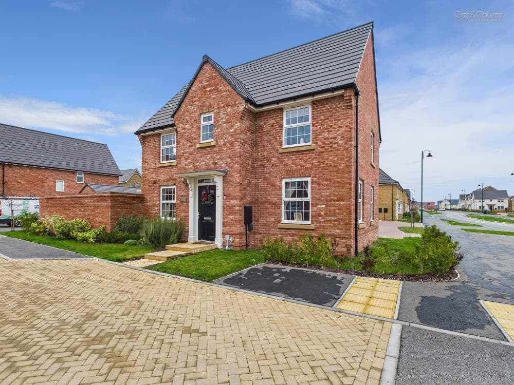 Perranporth Drive, Hampton Beach, Peterborough, PE7 8XH