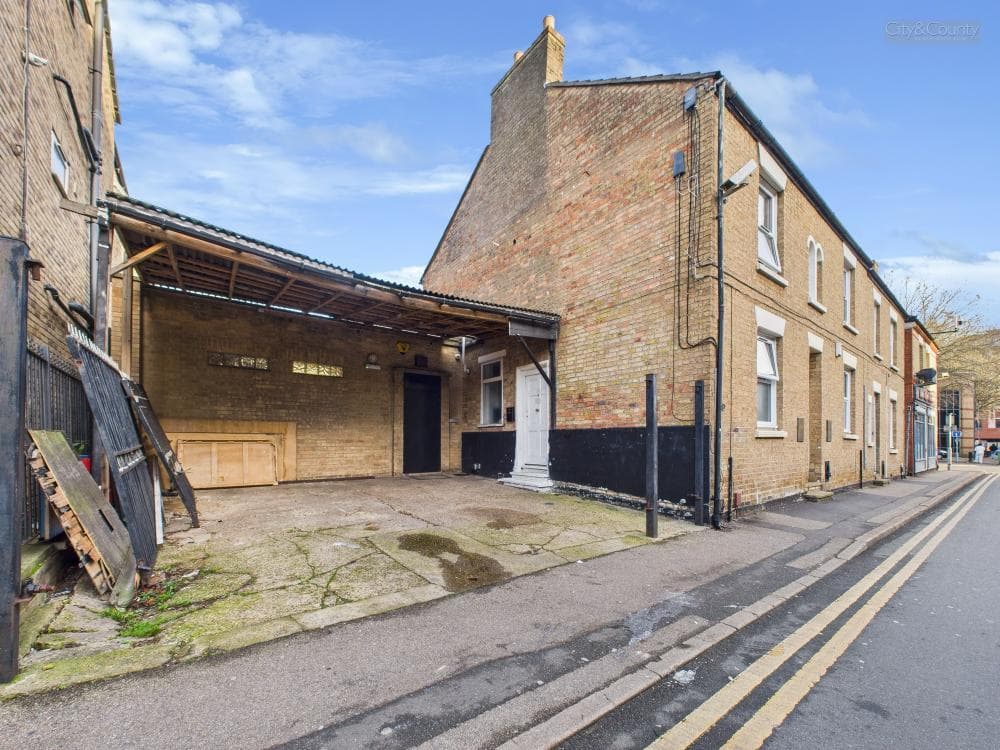 Fitzwilliam Street, Peterborough, PE1 2RX