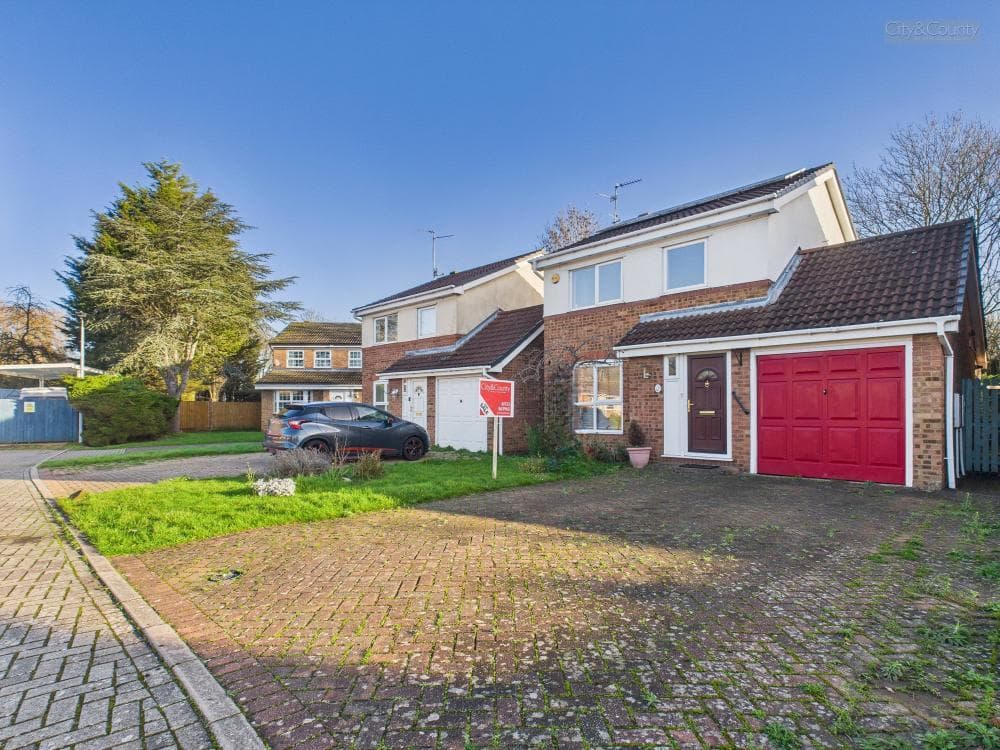 Bradegate Drive, Dogsthorpe, Peterborough, PE1 4SP