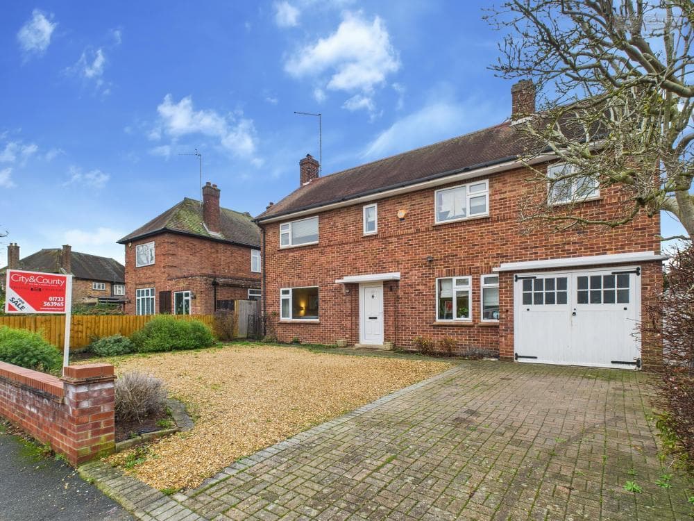 Thorpe Park Road, Peterborough, PE3 6LJ