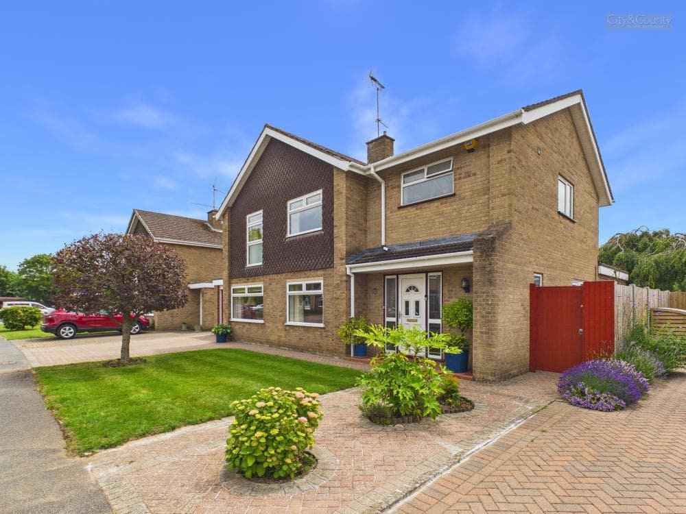 Glamis Gardens, Longthorpe, Peterborough, PE3 9PQ