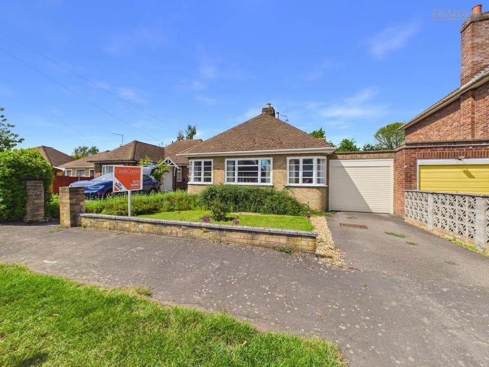 Mary Armyne Road, Orton Longueville Village, Peterborough, PE2 7DR