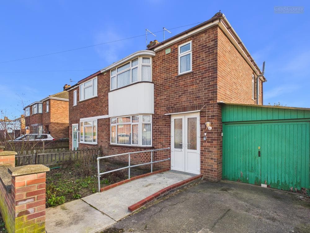 Poulter Avenue, Stanground, Peterborough, PE2 8RE