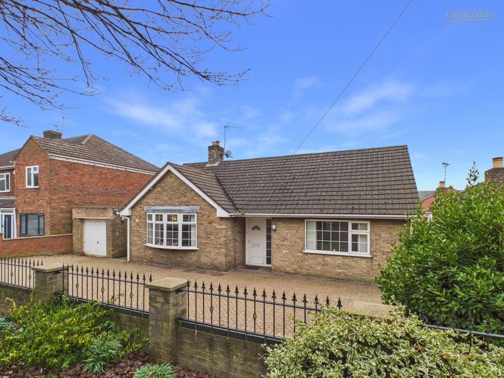 Broadway, Yaxley, Peterborough, PE7 3EG