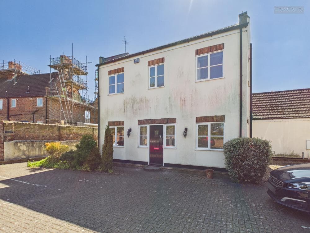 River Court, Spalding, PE11 1DP