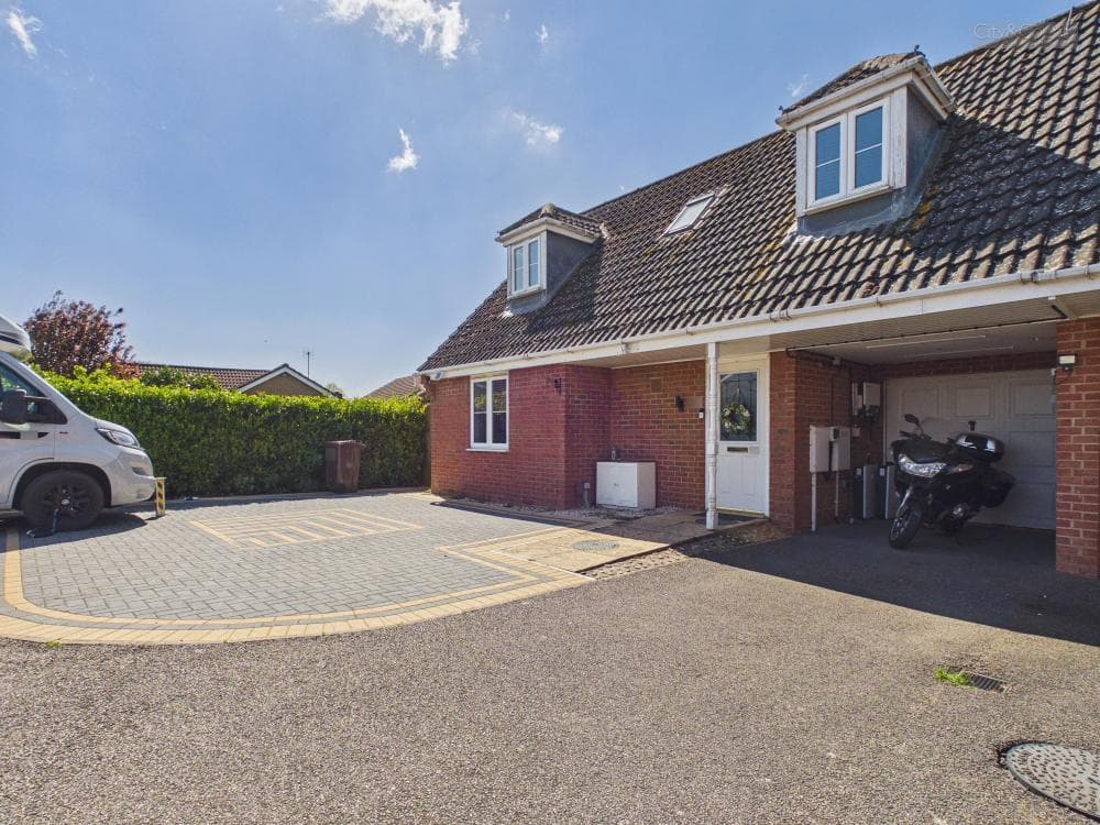 Jubilee Way, Crowland, Peterborough, Lincolnshire, PE6 0JS