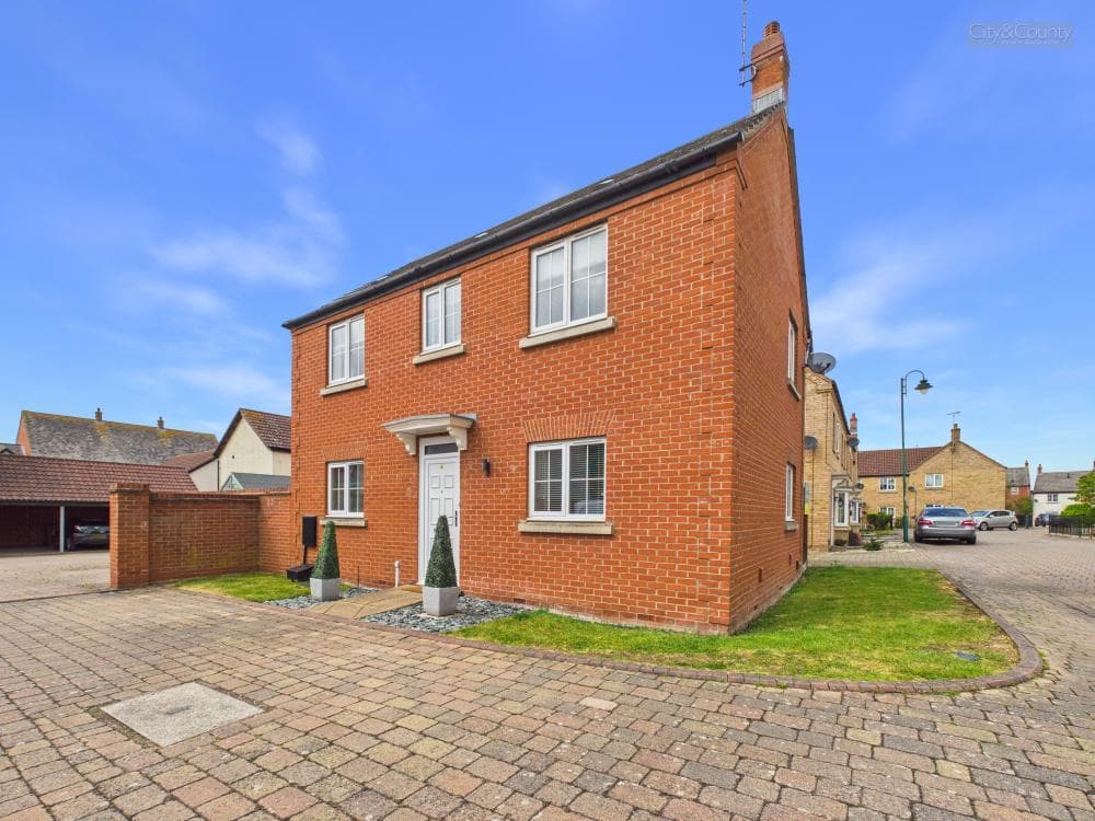 Knighton Close, Hampton Vale, Peterborough, PE7 8LJ