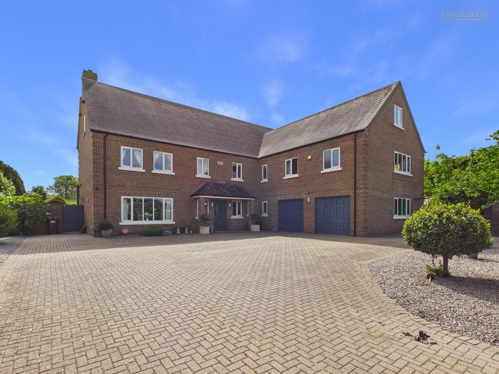 Daniels Gate, Long Sutton, Spalding, PE12 9DT