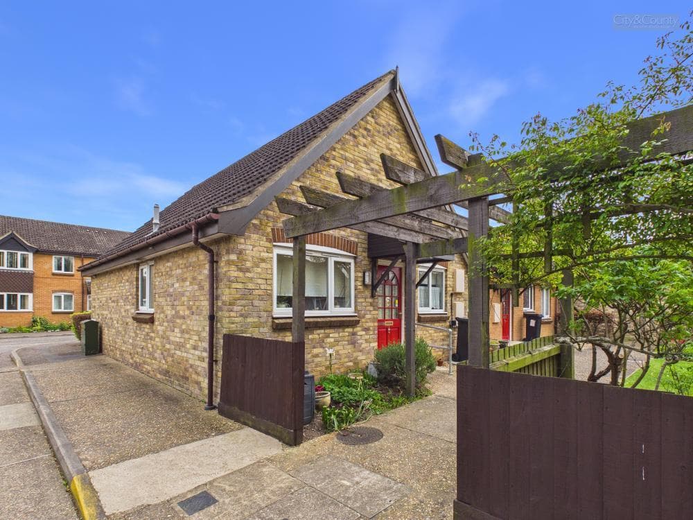 Kimbolton Court, Peterborough, PE1 2NL