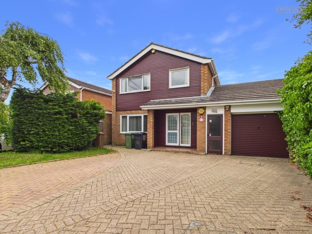 Chatsworth Place, Longthorpe, Peterborough, PE3 9NP