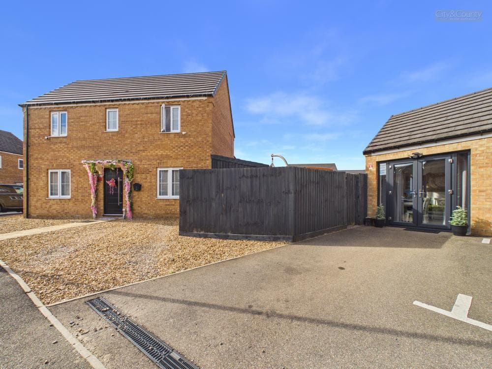Solent Drive, Spalding, PE11 3BF