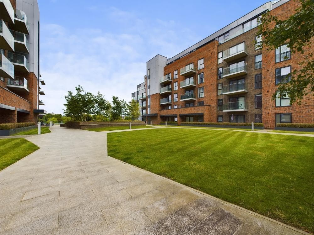 Merlin Drive, Fletton Quays, Peterborough, PE2 8UE