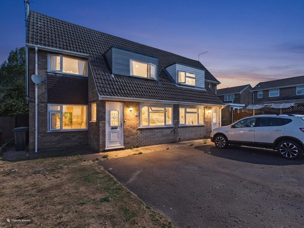 Newstead Close, Eye, Peterborough, PE6 7UH