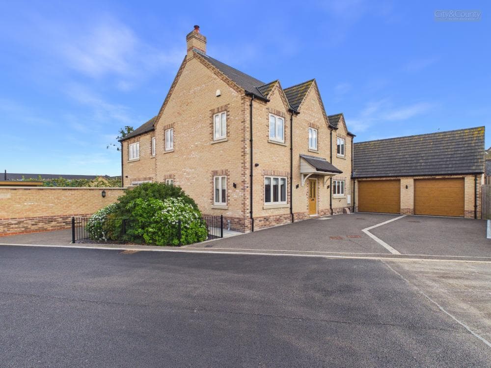 Crown Close, Thorney, Peterborough, PE6 0UA