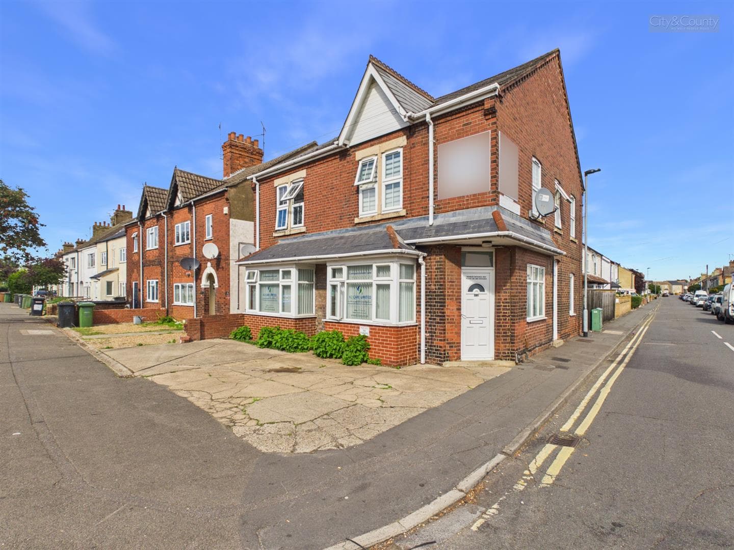 Lincoln Road, New England, Peterborough, PE1 3HG